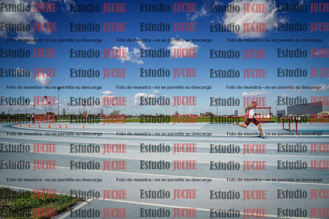 Fotos de los 200 m llanos de varones