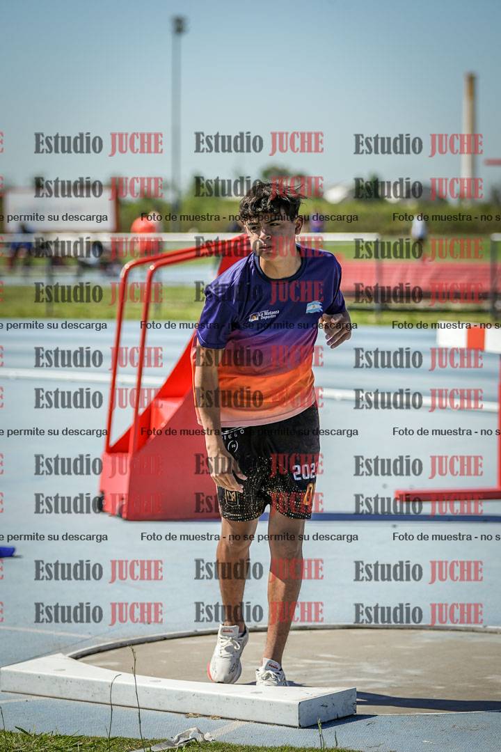 Fotos del lanzamiento de bala de varones