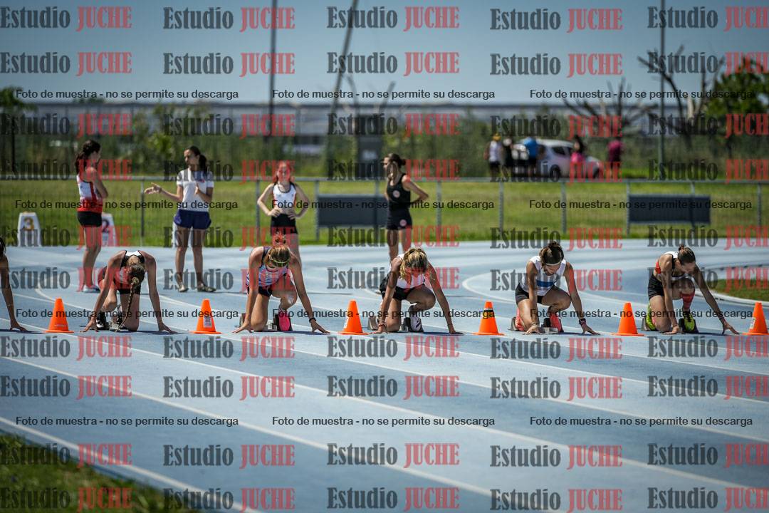 Fotos de los 80 m llanos de mujeres