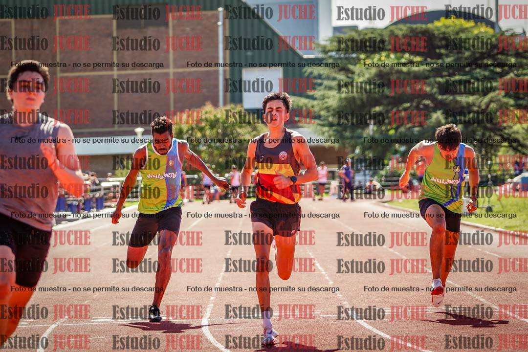 Fotos de los 100 m llanos de varones