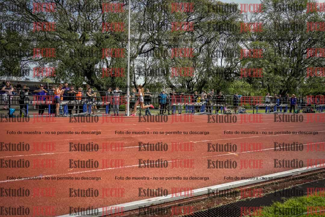 Fotos de los 80 m llanos de mujeres