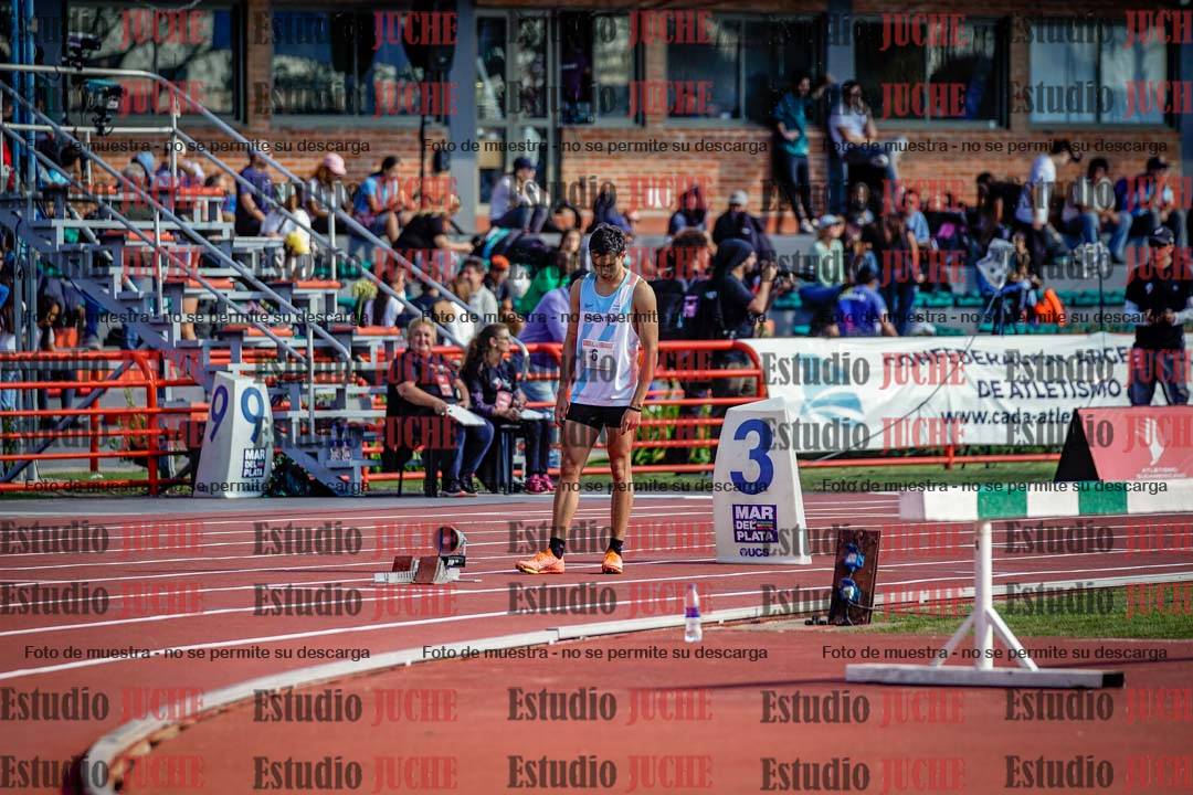 Fotos de los 400 m llanos de varones