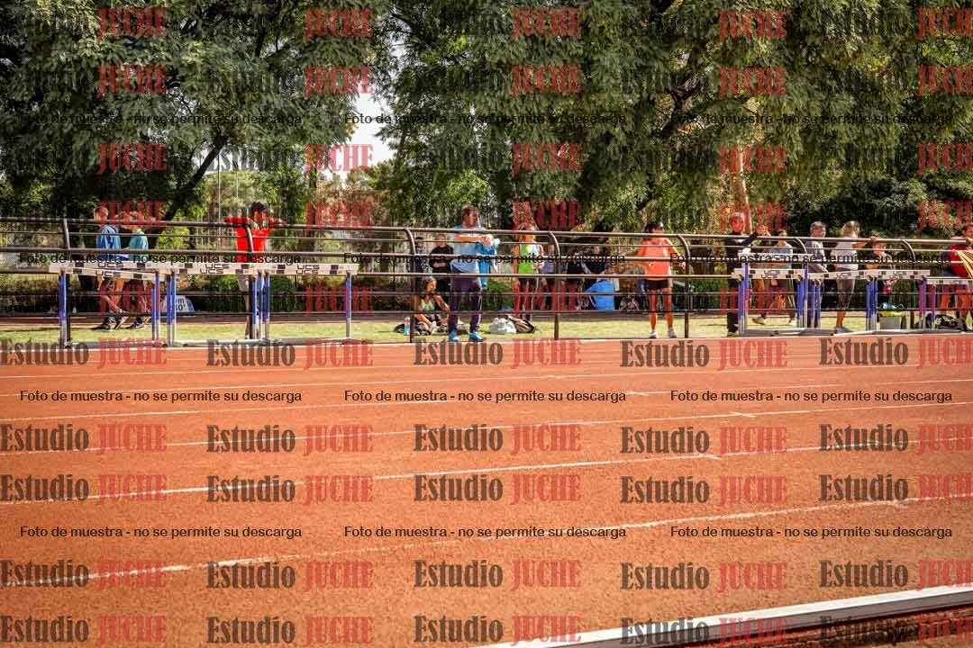 Fotos de los 100 m llanos de varones