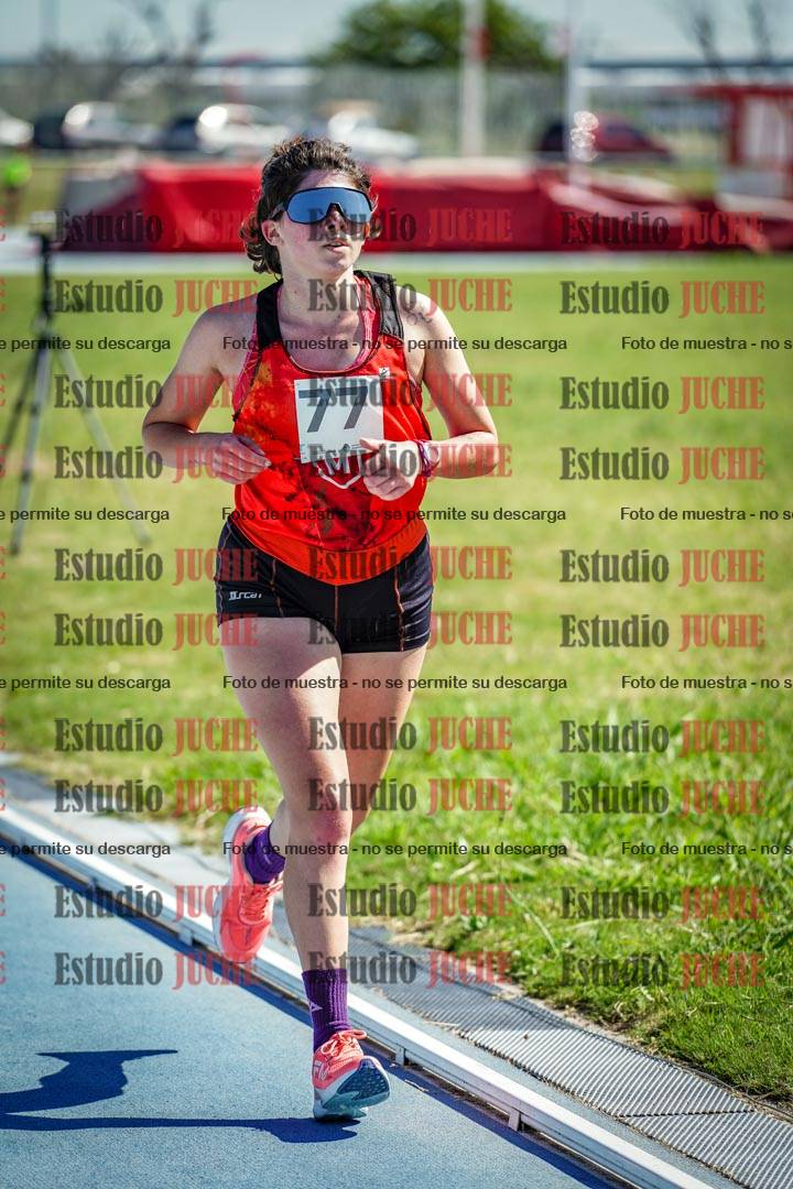 Fotos de los 5000 m de mujeres y varones - serie 2