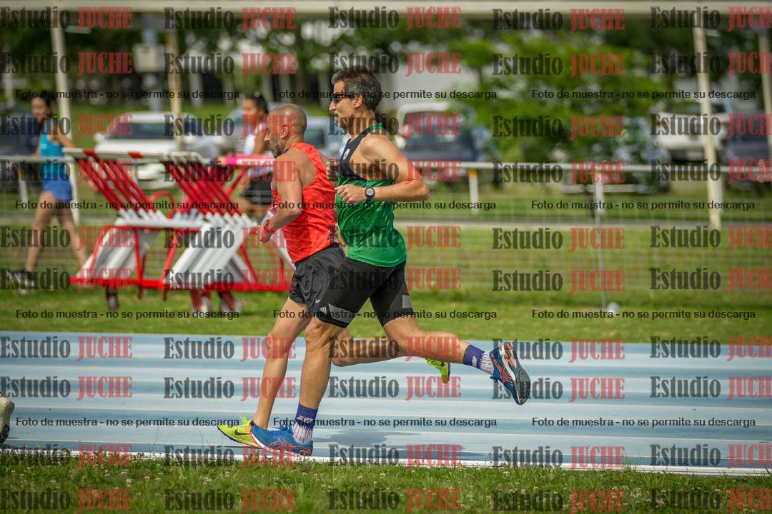 Fotos de los 1000 m llanos de varones