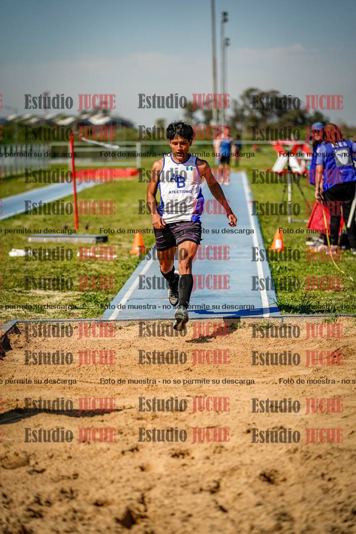 Fotos del salto triple de varones