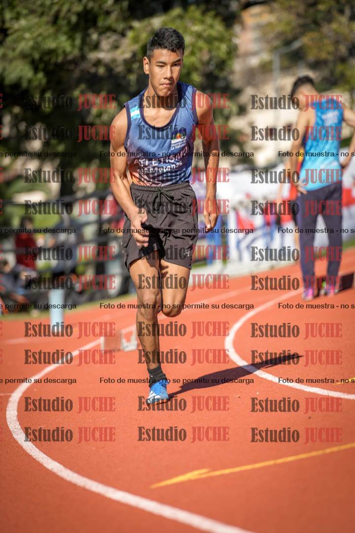 Fotos de los 200 m llanos de varones