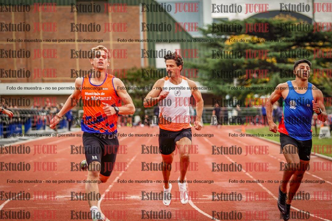 Fotos de los 100 m llanos de varones