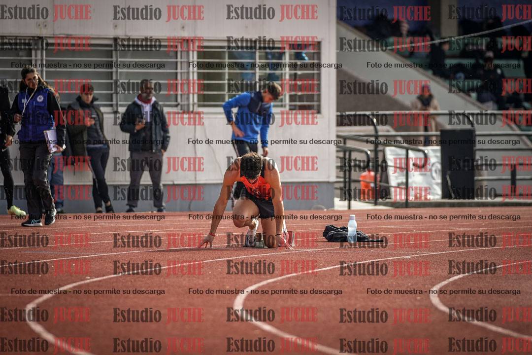 Fotos de los 400 m con vallas de varones