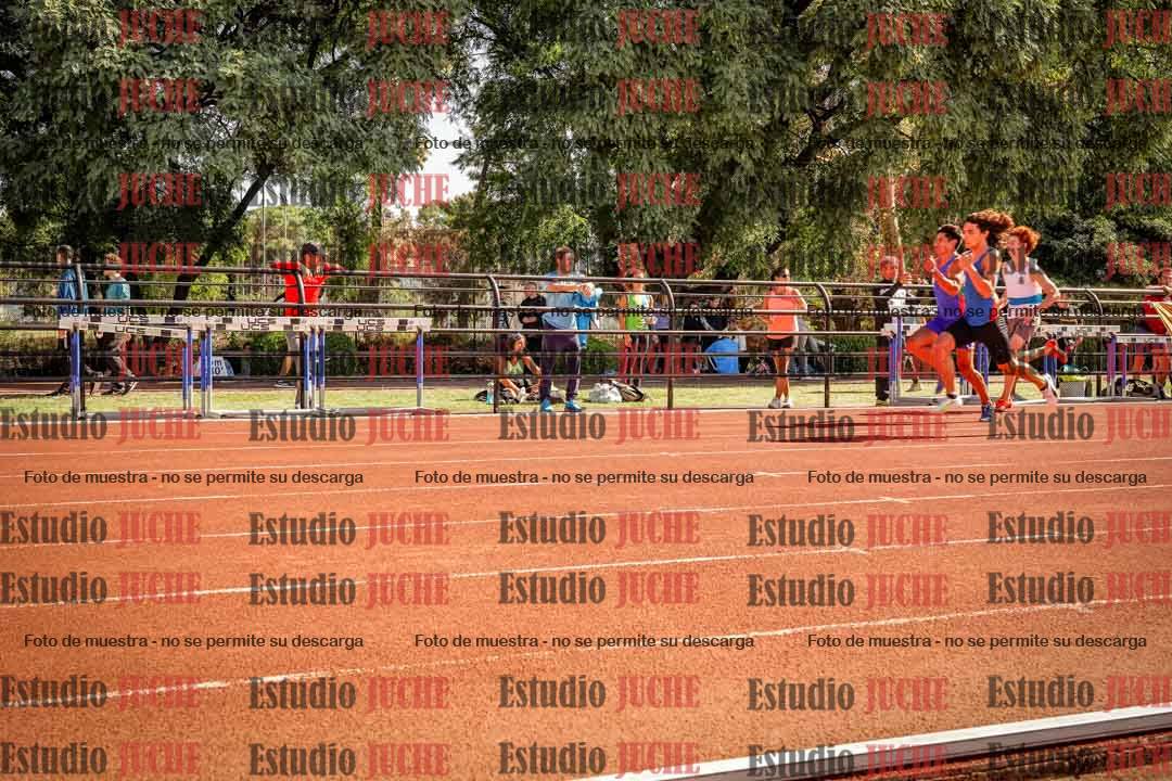 Fotos de los 100 m llanos de varones