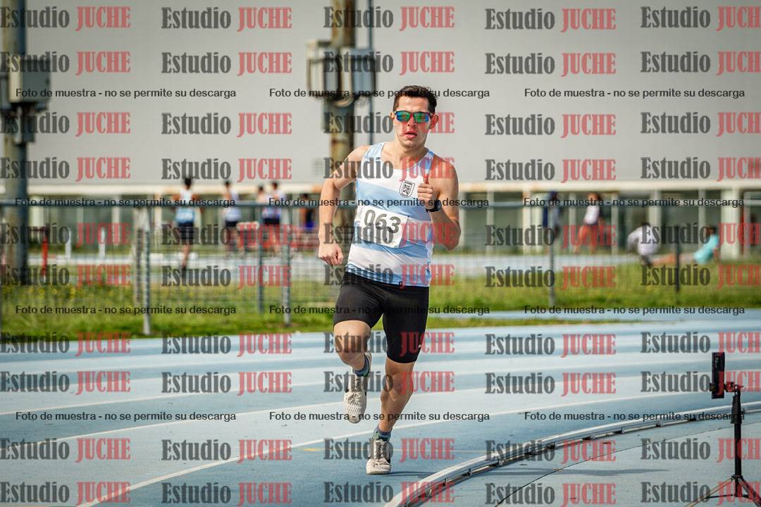 Fotos de los 1000 m llanos de varones