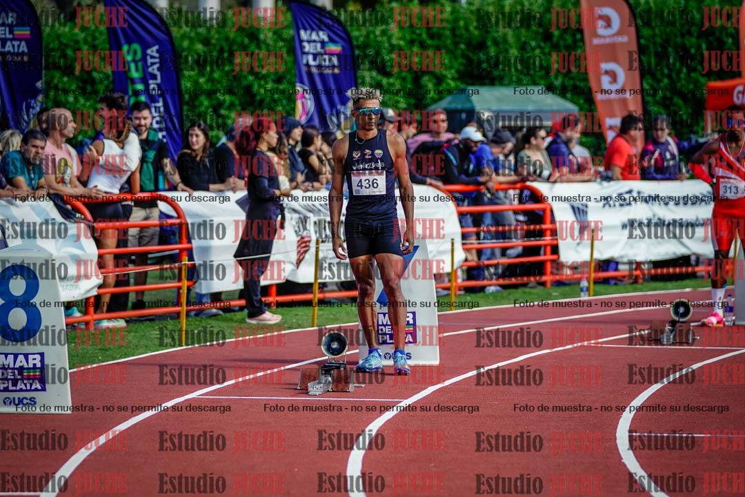 Fotos de los 400 m llanos de varones