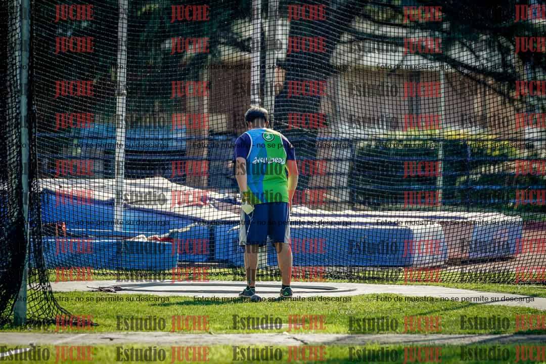 Fotos del lanzamiento de martillo de varones