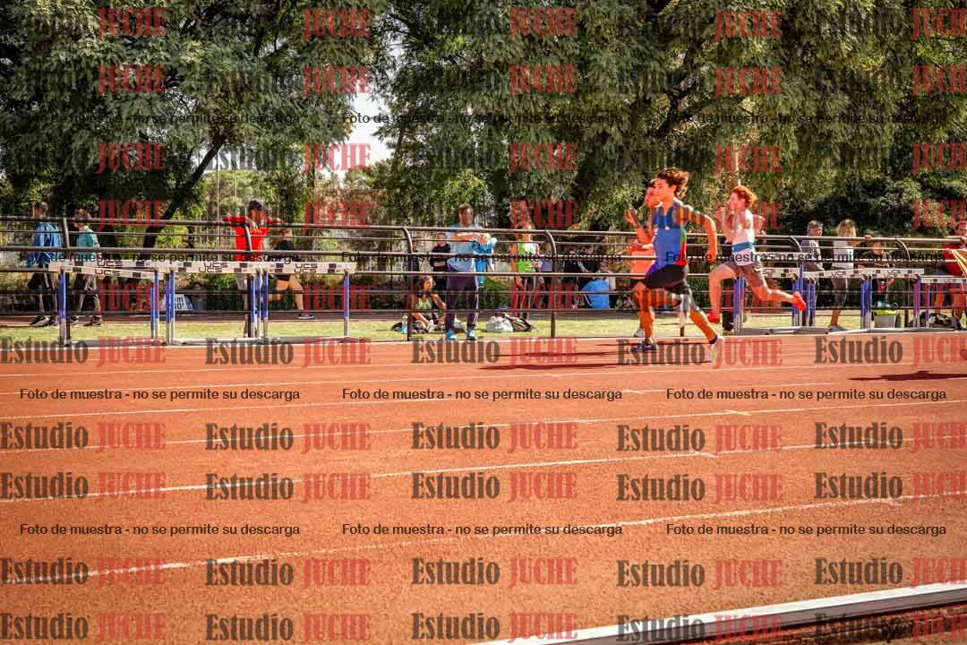 Fotos de los 100 m llanos de varones