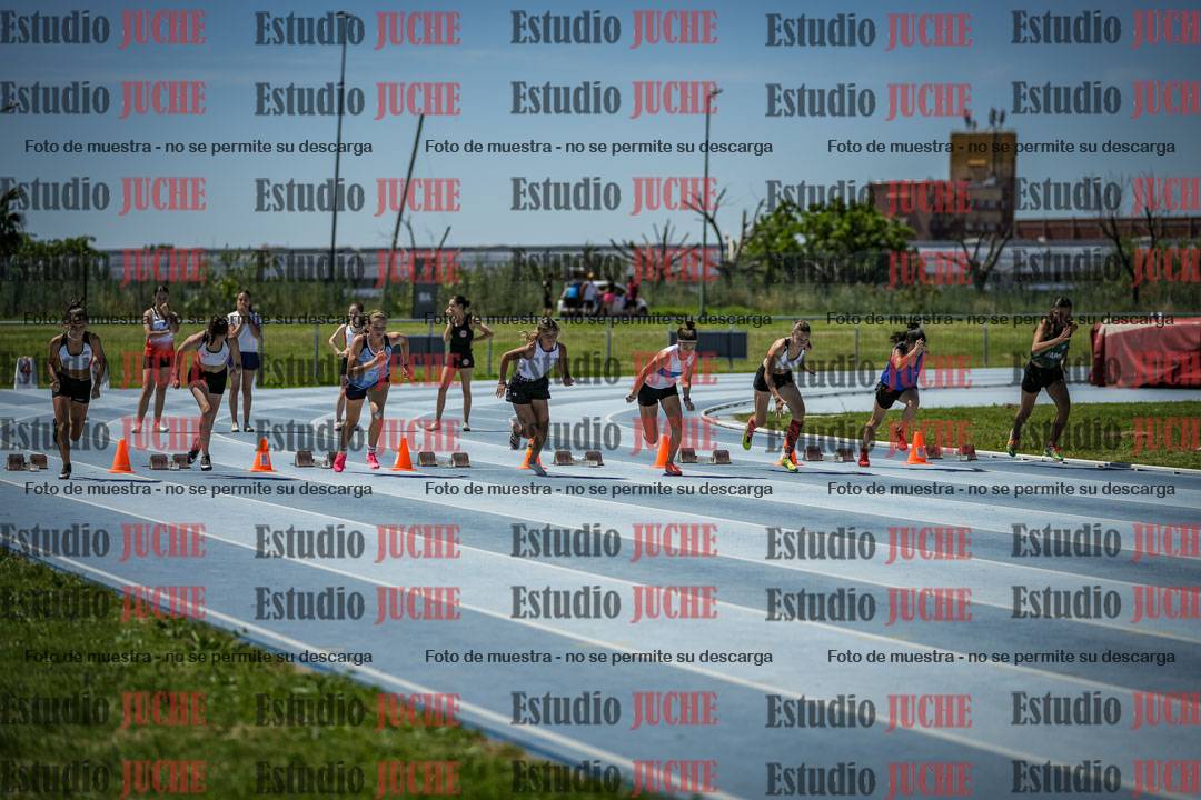 Fotos de los 80 m llanos de mujeres