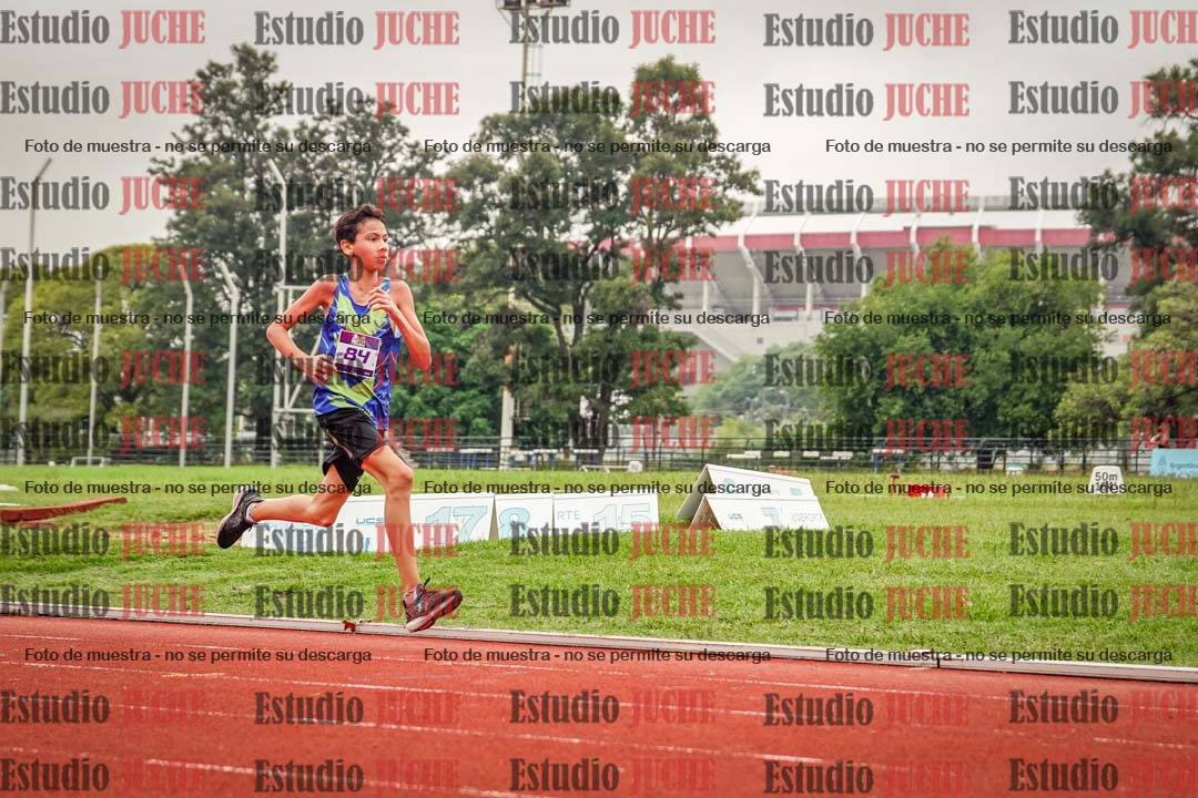 Fotos de los 2400 m llanos de varones