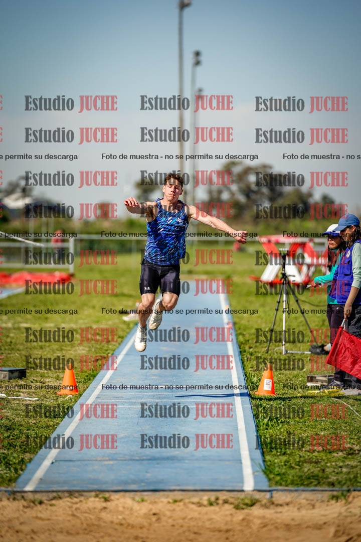 Fotos del salto triple de varones