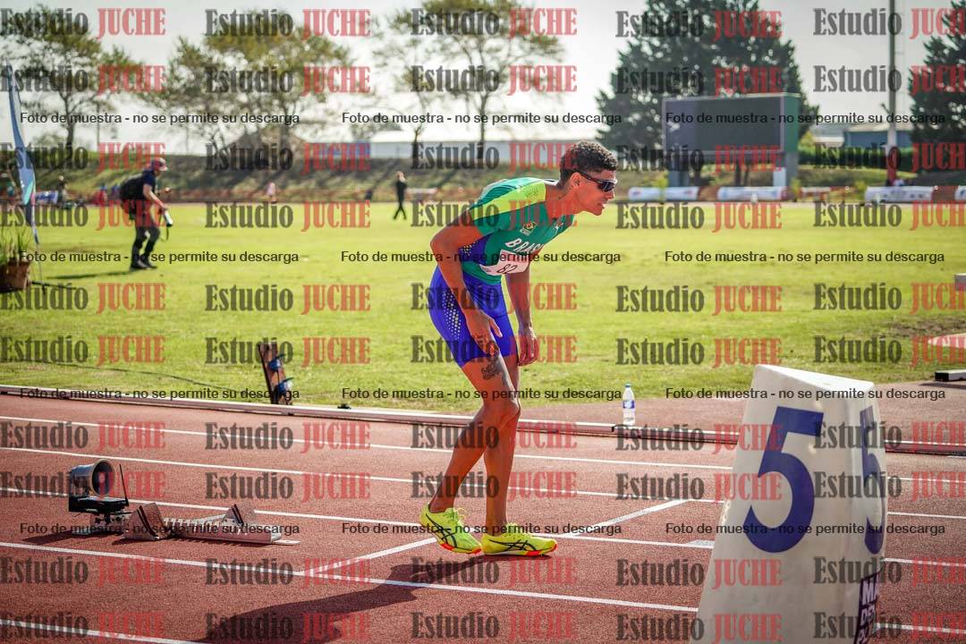 Fotos de los 400 m llanos de varones