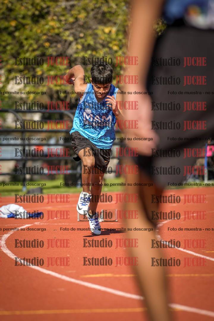 Fotos de los 200 m llanos de varones