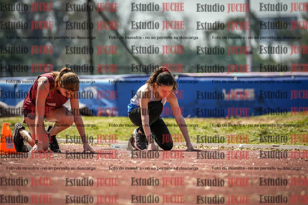 Fotos de los 80 m llanos de mujeres