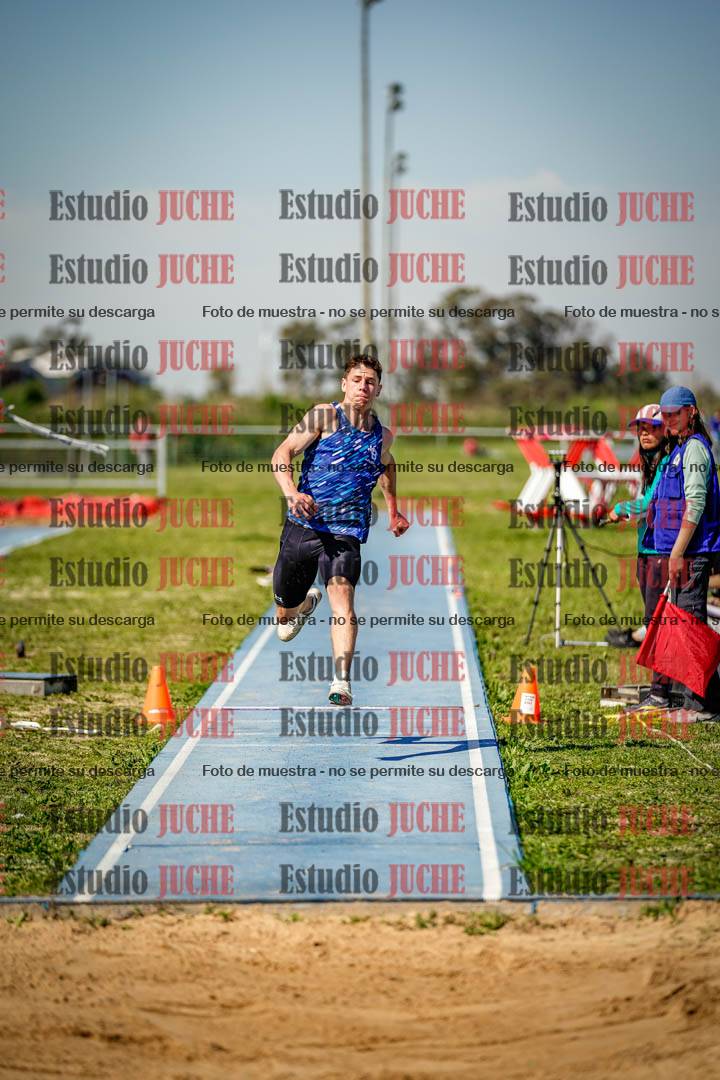 Fotos del salto triple de varones