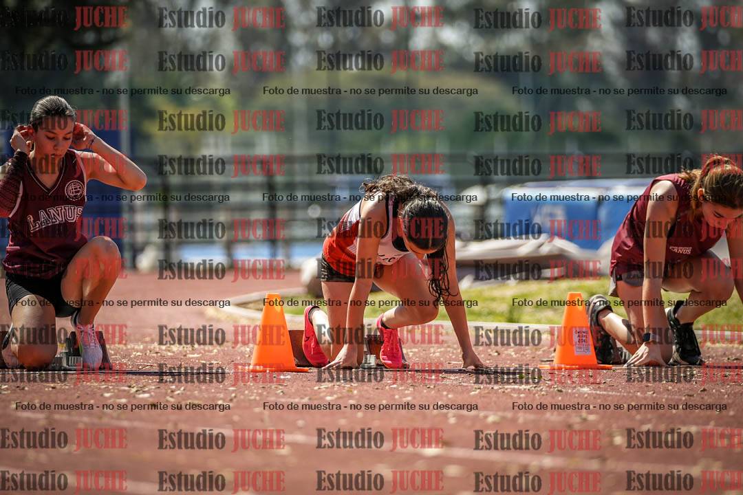 Fotos de los 80 m llanos de mujeres