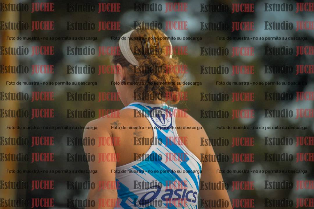 Fotos del salto en alto de mujeres