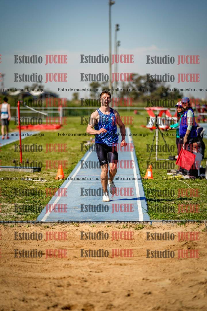 Fotos del salto triple de varones