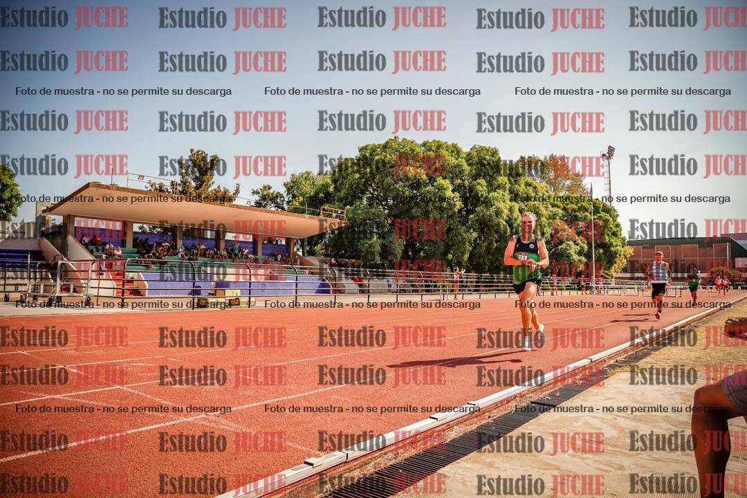 Fotos de los 3000 m llanos de varones
