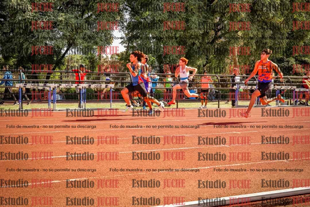 Fotos de los 100 m llanos de varones