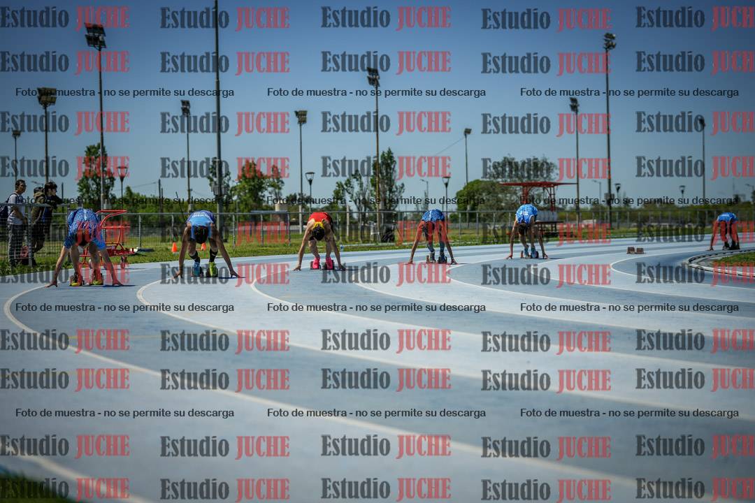 Fotos de los 200 m llanos de varones