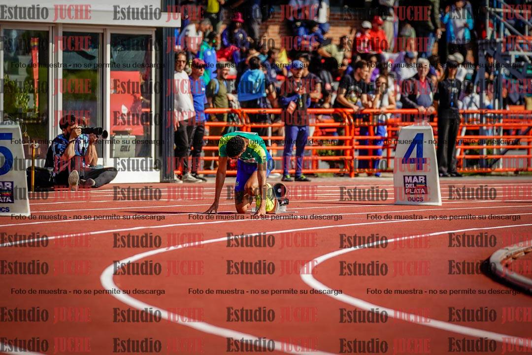 Fotos de los 400 m llanos de varones