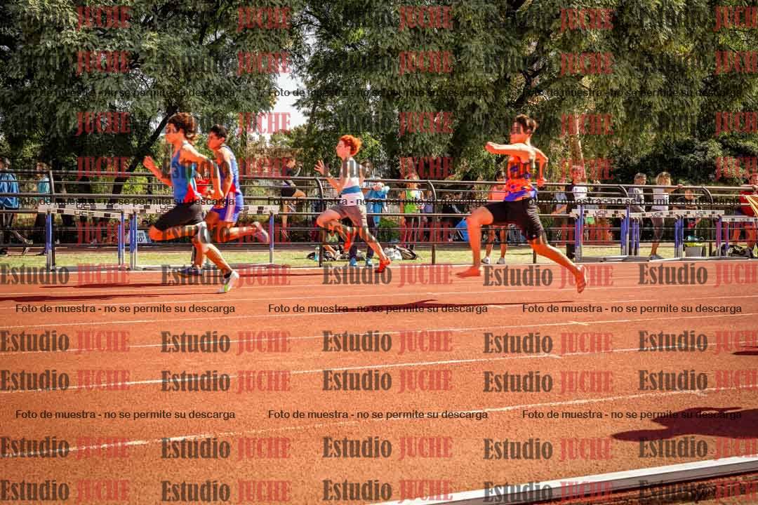 Fotos de los 100 m llanos de varones