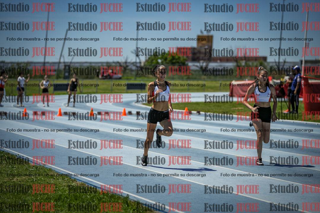 Fotos de los 80 m llanos de mujeres