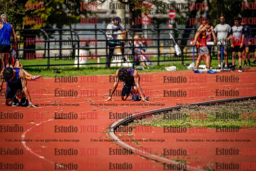 Fotos de los 200 m llanos de varones