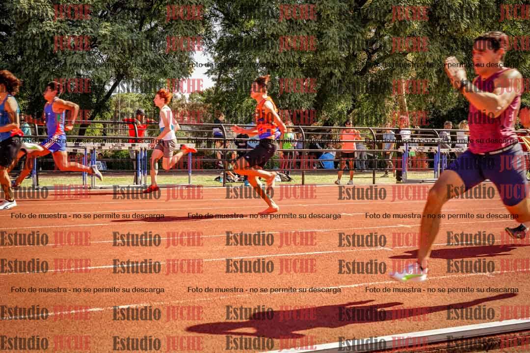 Fotos de los 100 m llanos de varones