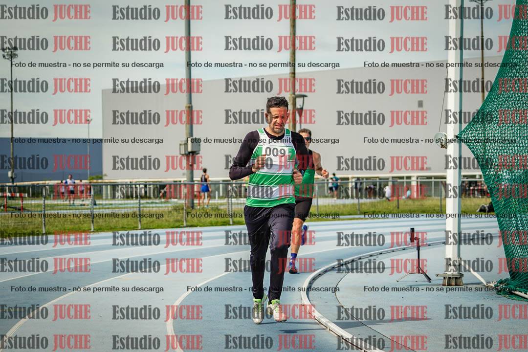 Fotos de los 1000 m llanos de varones