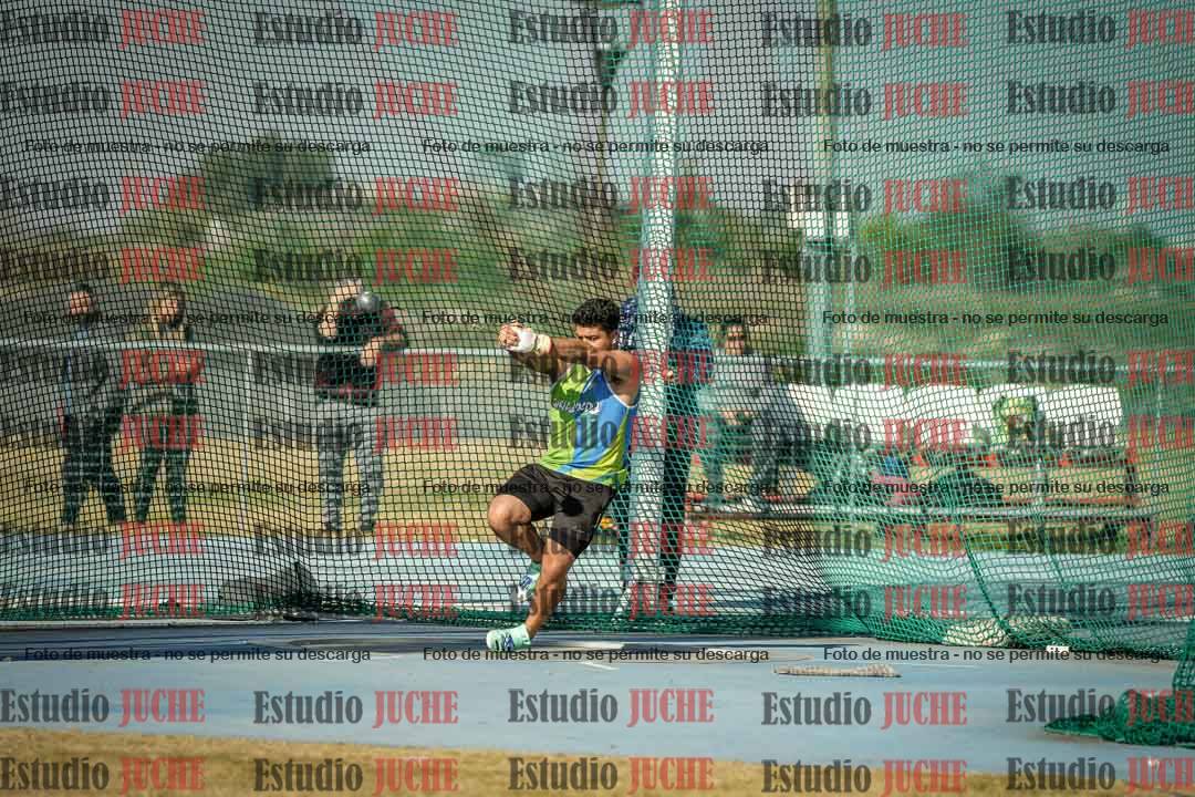Fotos del lanzamiento de martillo de varones