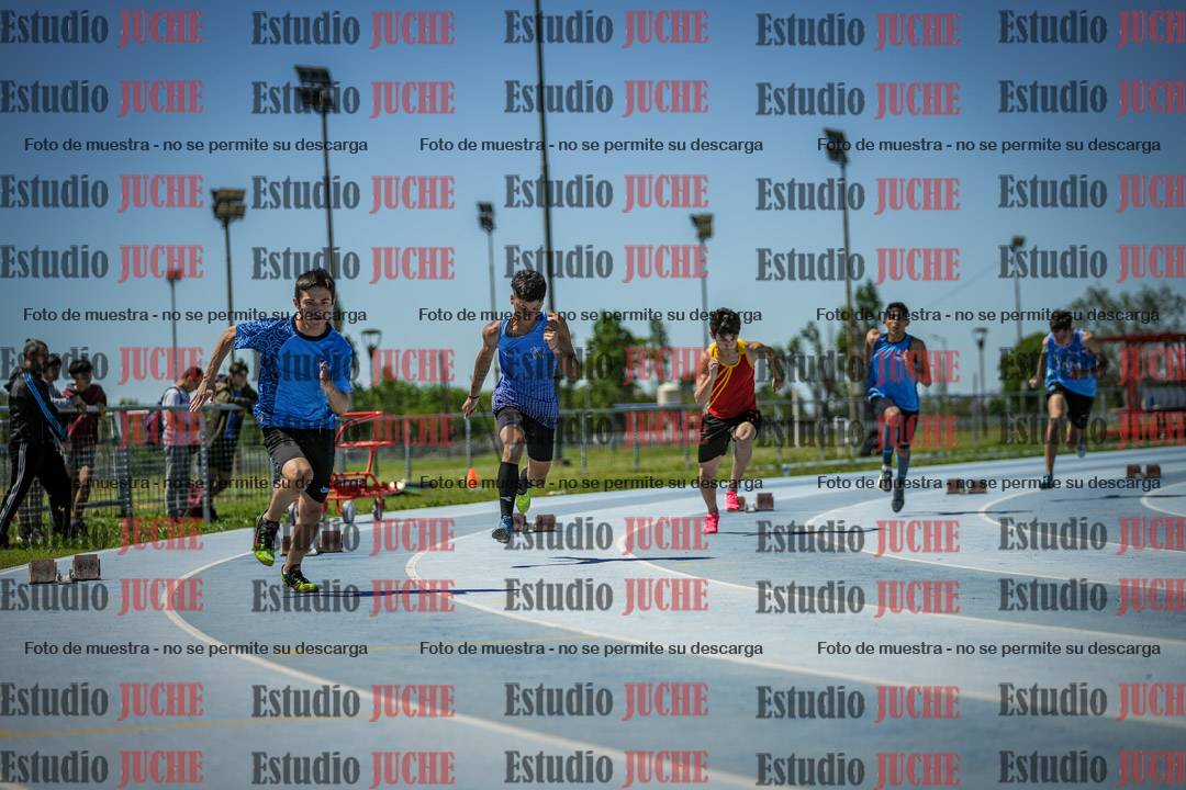 Fotos de los 200 m llanos de varones