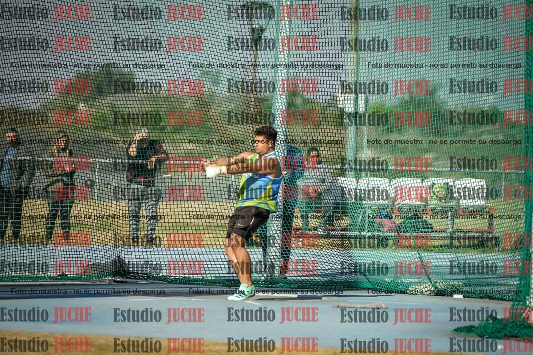 Fotos del lanzamiento de martillo de varones