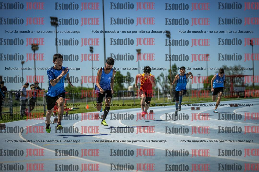 Fotos de los 200 m llanos de varones