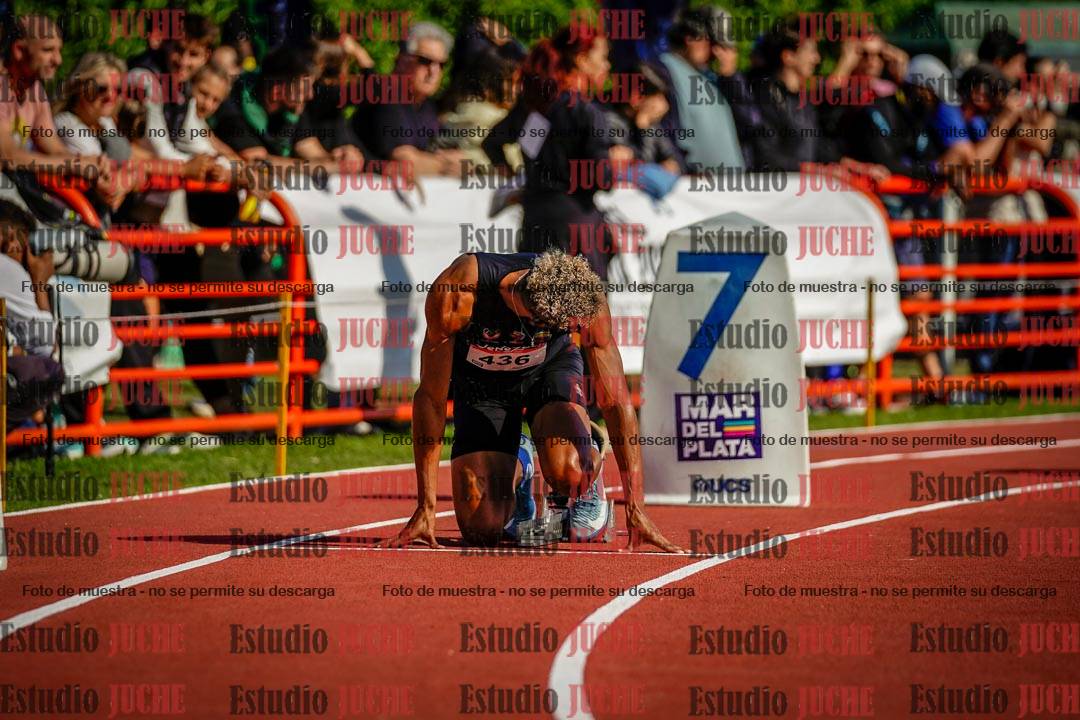 Fotos de los 400 m llanos de varones