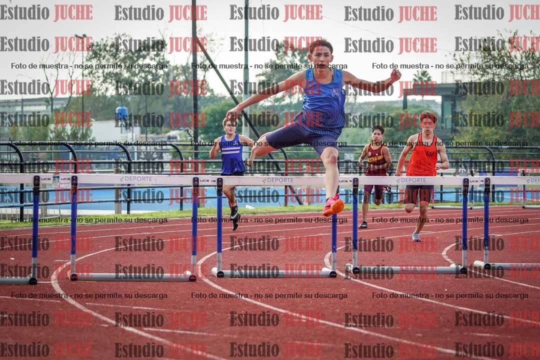 Fotos de los 400 m con vallas de varones