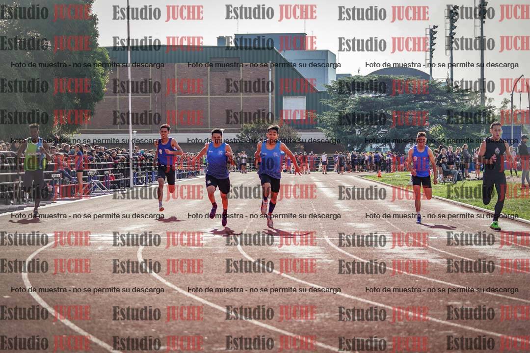 Fotos de los 100 m llanos de varones