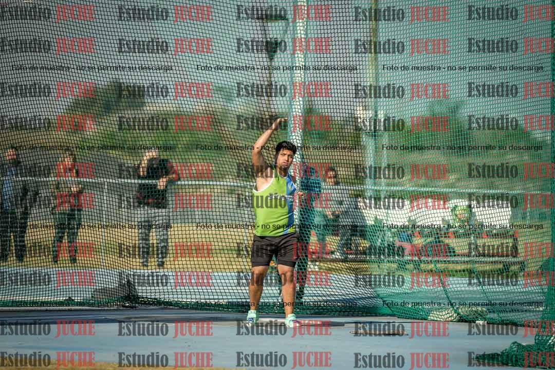 Fotos del lanzamiento de martillo de varones
