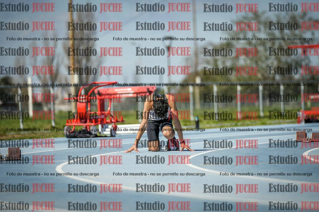 Fotos de los 200 m llanos de varones