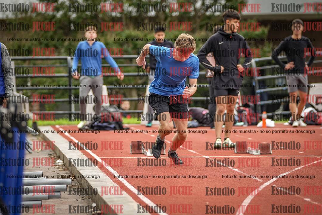 Fotos de los 100 m llanos de varones