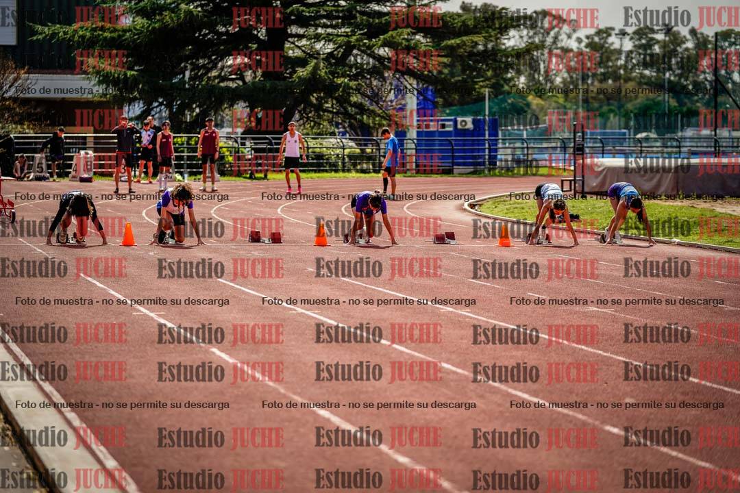Fotos de los 80 m llanos de mujeres