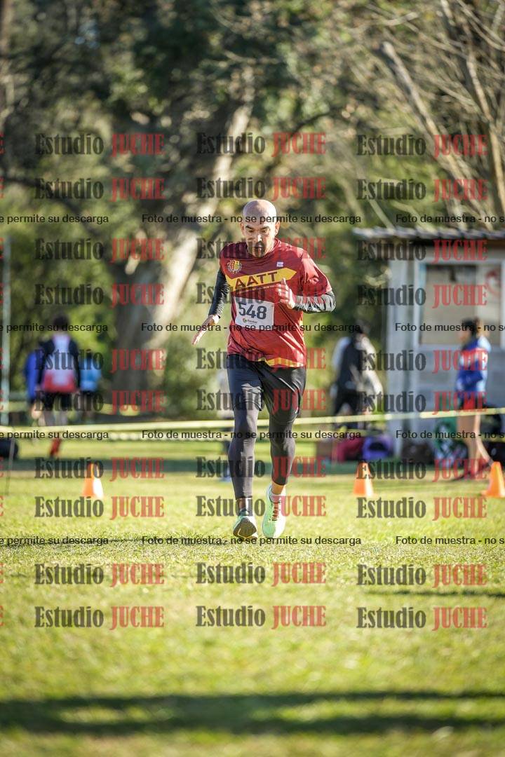 Fotos de la llegada del cross de 4000 m - varones