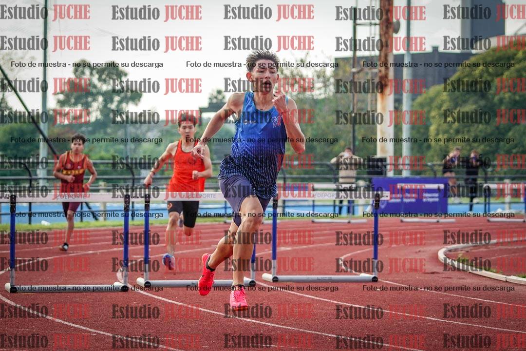 Fotos de los 400 m con vallas de varones